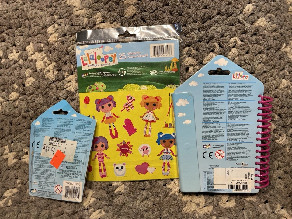 Mini juego de dibujo Lalaloopsy - Bea hechizos un lote libro con pegatinas y gomas de borrar Foto 2 de 4