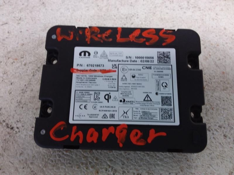 2023 MASERATI GHIBLI Wireless Charger Control Module OEM Part Number 670219573