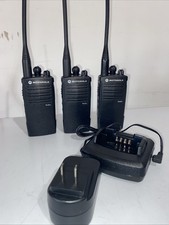 Lot Of 3 MOTOROLA CP110 Two Way Radios UHF 2 CH New Batteries  1 Charger