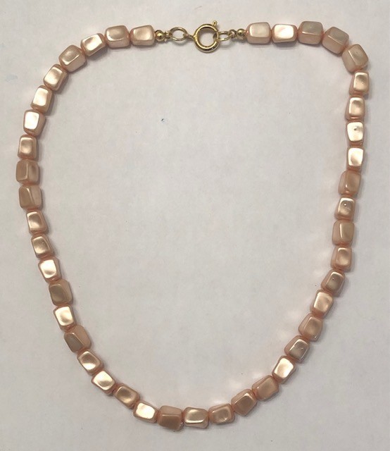 Light Pink Pearl- like Cube Beaded Chunky Stateme… - image 1