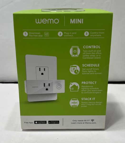 Alternate view of D-link 7-port Usb 2.0 Hub (2) Wemo Mini Wi-fi Smart Outlet Plugs