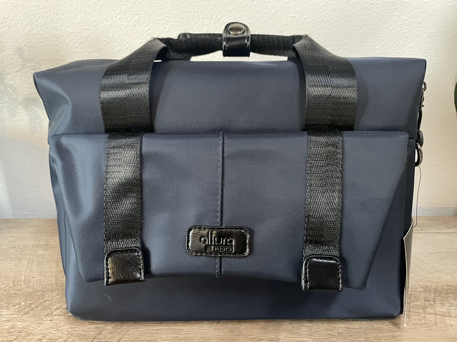 Altura Camera Professional Series Venture Camera Bag Missing Shoulder