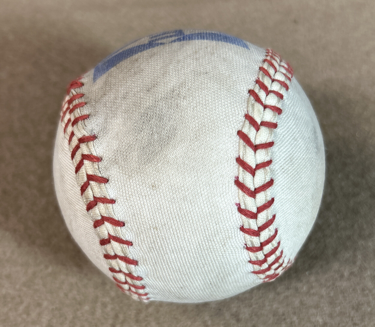 EASTON IncrediBall Soft Stitch Training Baseball Pitching Throwing