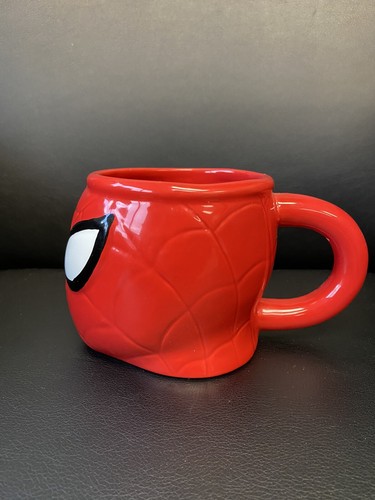 Spiderman Red Coffee Mug 3D Marvel Comics Head Unique Fan Collectable - Picture 2 of 6