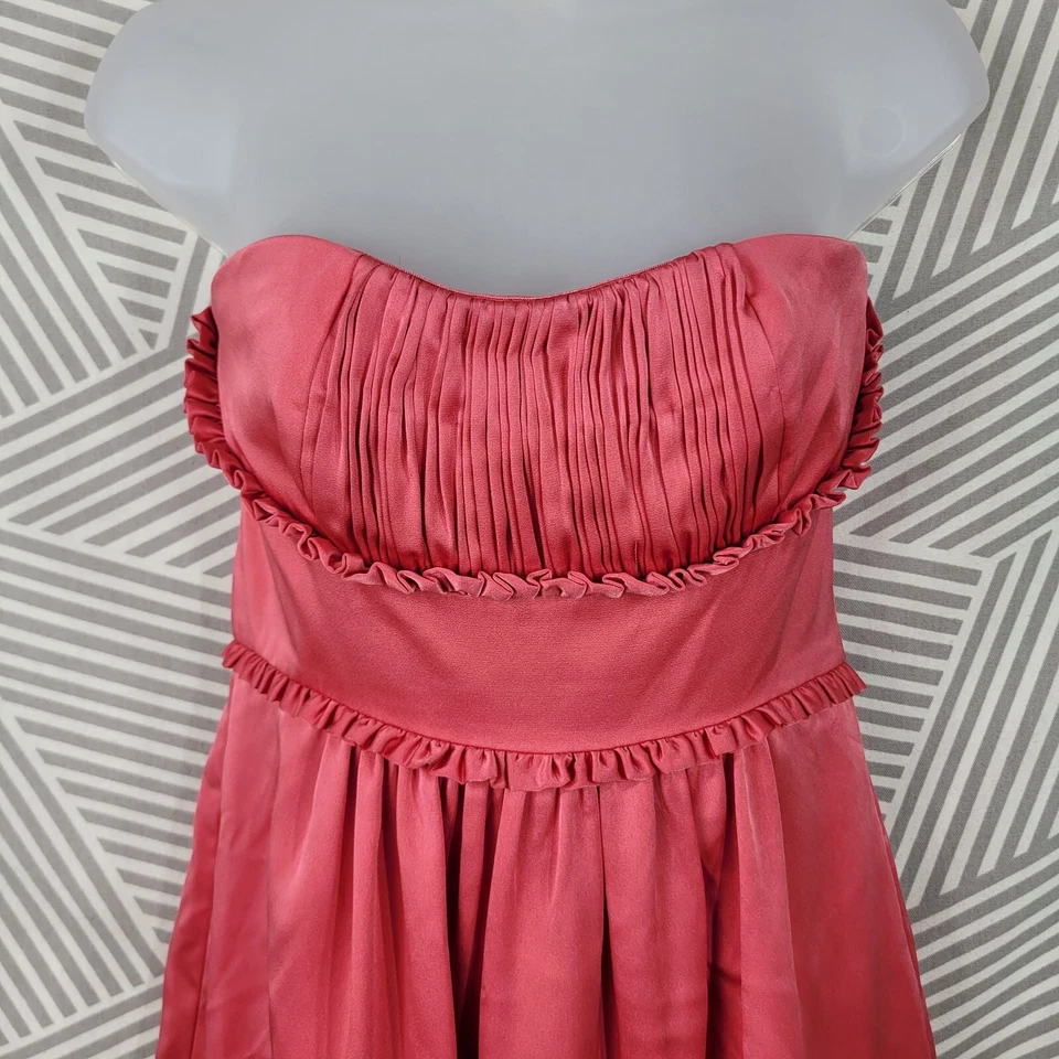 BCBG Max Azria 高腰无肩带连衣裙 4 码舞会派对褶皱粉色打褶 — 第 4/4 张图片