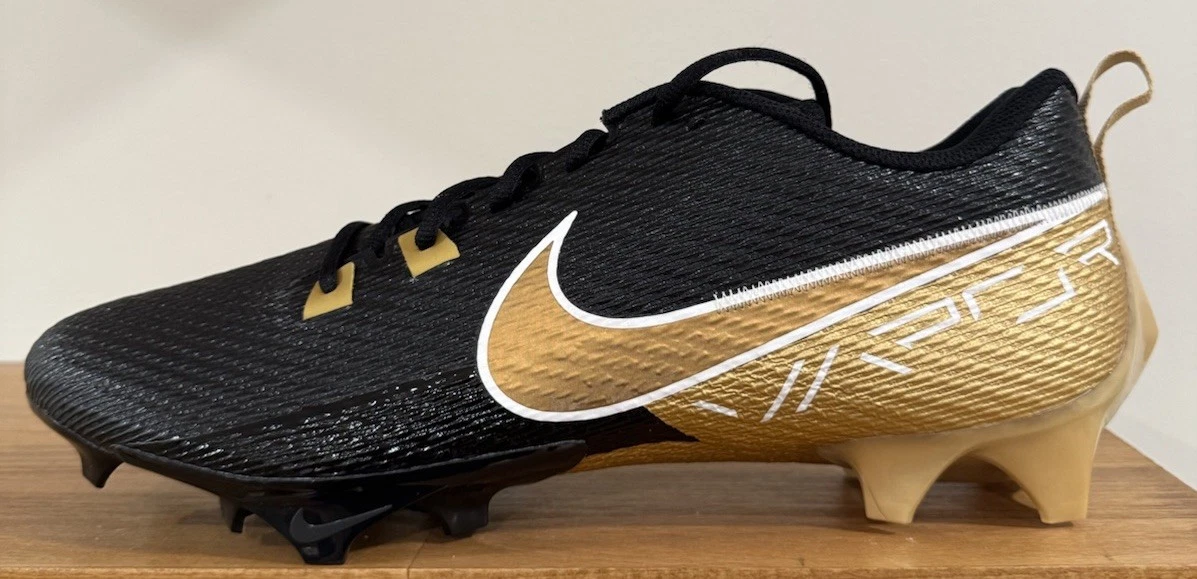 Preços baixos em Nike Vapor Edge Speed 360 Black Metallic Gold | eBay