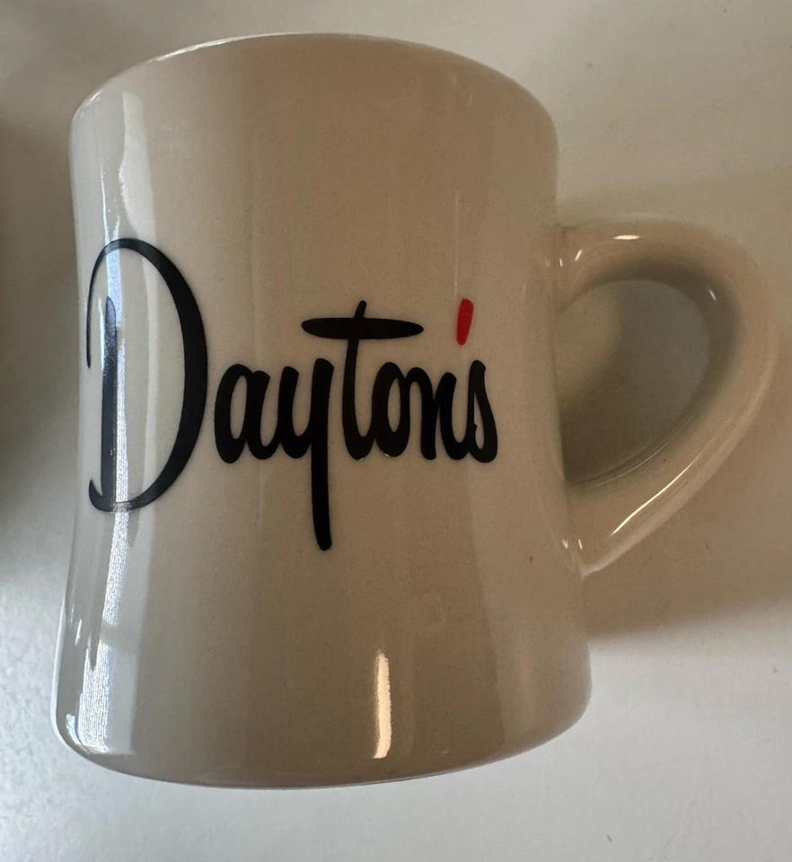 Vintage Dayton’s Diner Style Heavy Coffee Mug MINTY RARE - Image 2 of 4