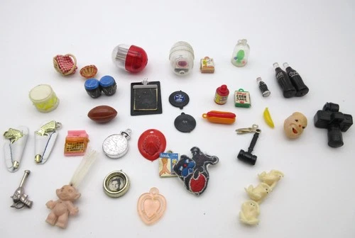 VINTAGE LOT of CRACKER JACK GUMBALL MACHINE PRIZES TOYS CHARMS GUNS COCA COLA