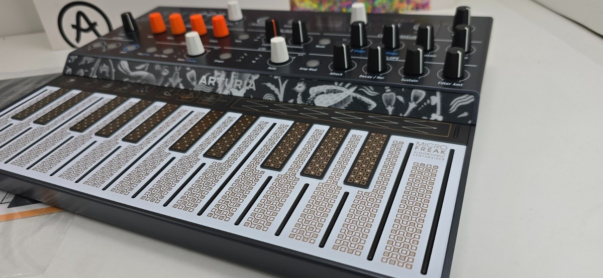 鍵盤楽器 Arturia Microfreak Arturia MicroFreak – United States