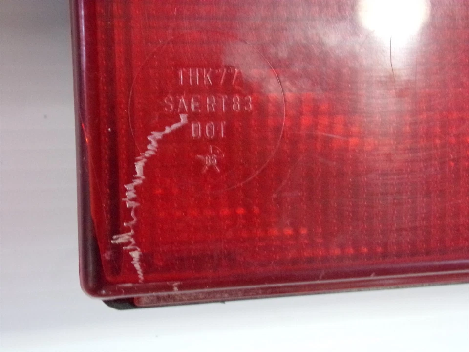 Painel de montagem de lanterna traseira Audi 5000 1985 fabricante de equipamento original 447 945 695 89 90 91 200 Quattro - Imagem 4 de 4