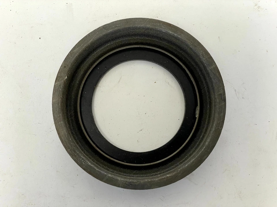 1957-1971 Plymouth Dodge Engine Chain Timing Case Cover Oil Seal NOS 2899532 . - Image 4 of 4