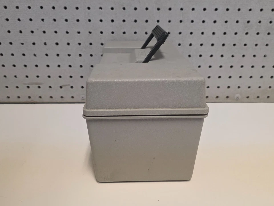 Vintage Stack-On Gray Tool Box - Tackle Box Hard Plastic - Image 4 of 4