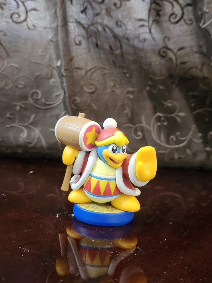 Lot Of 5 Nintendo Amiibos Including Ness, Fox, Cat Mario, Captain Falcon + more - Image 3 of 4