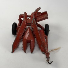 Vintage Arcade Cast Iron Corn Binder Harvester No 702 1939 McCormick Deering