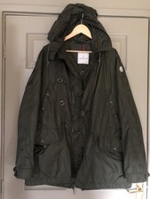 Men’s Moncler Designer Emmanuel Khaki Hooded Parka Medium excellent condition