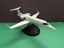 S 1:64 scale Lear Jet 45 Bombardier, business jet w display stand