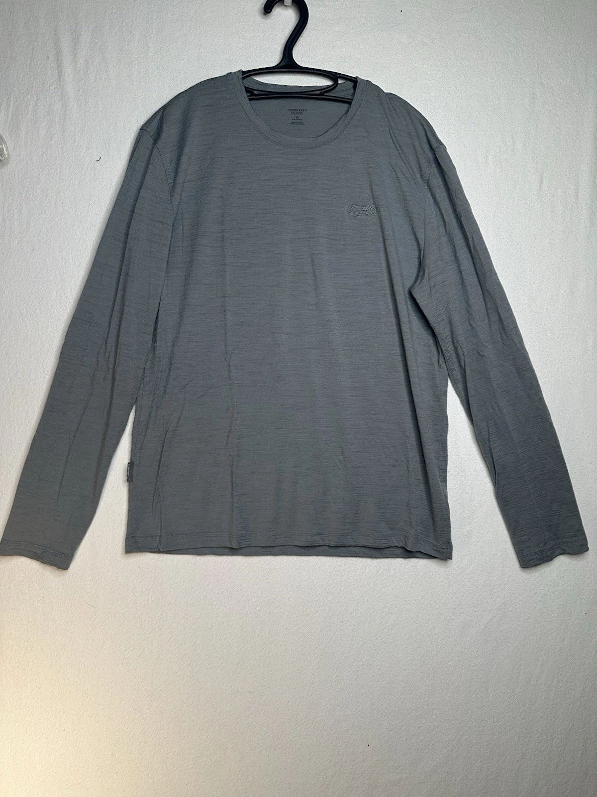 Icebreaker Men’s Long Sleeve Base Layer Shirt Light Gray Merino Wool Sz M