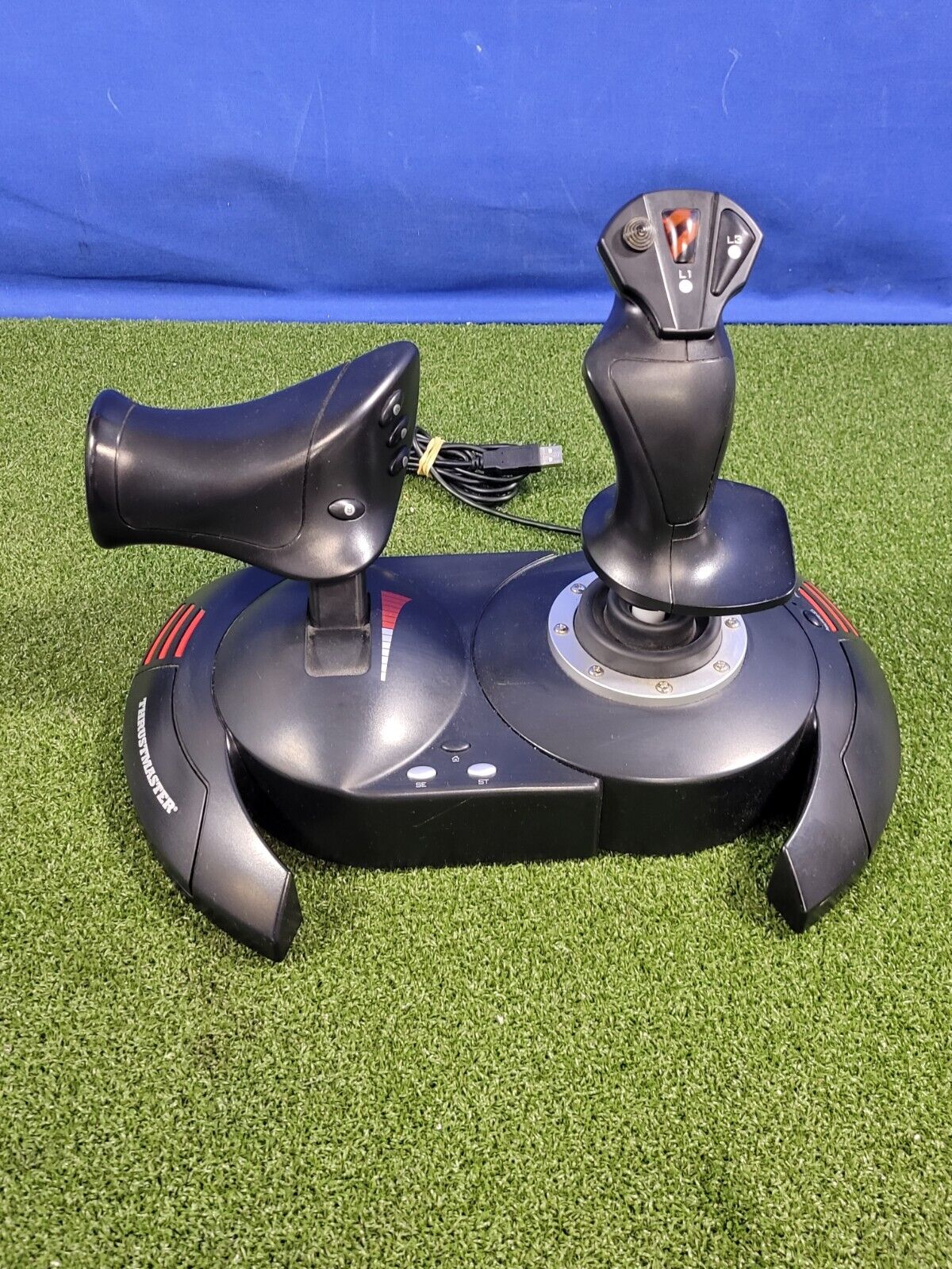 Avis et test du joystick Thrustmaster T.Flight Hotax X