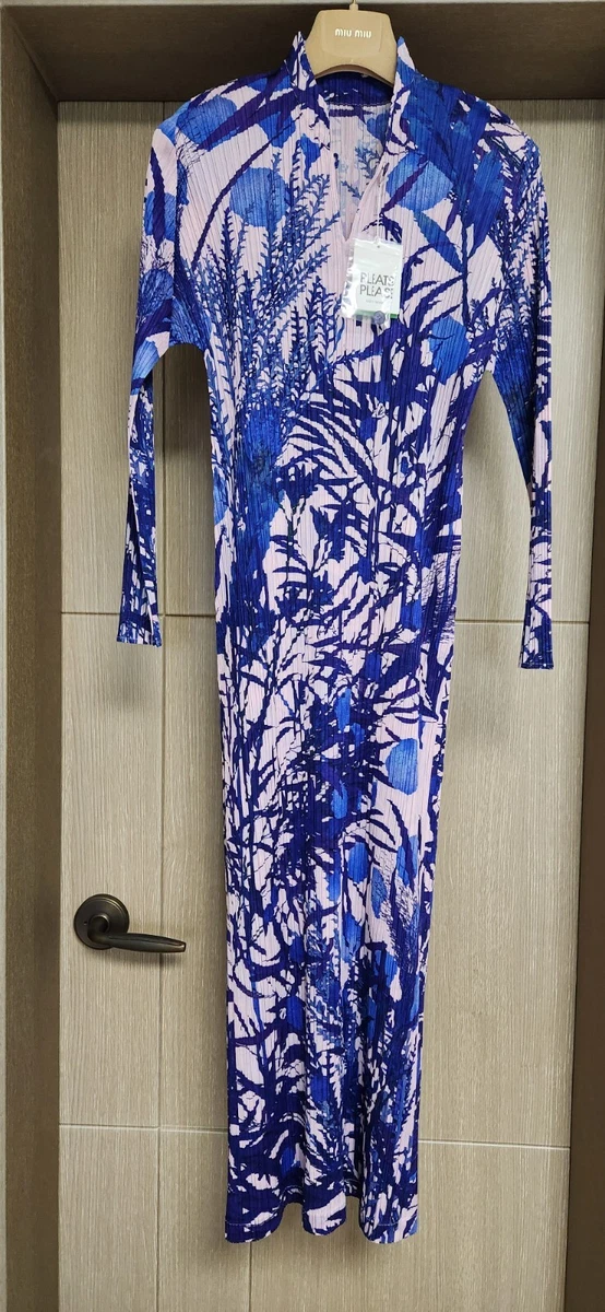 PLEATS PLEASE RECOLLECTION