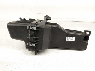 2020-2025 Nissan Versa Air Cleaner Intake Box  16500-5Rb2b