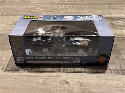 NEW Revell 1967 Shelby GT500 Die Cast Car w/. Carroll Shelby Figure