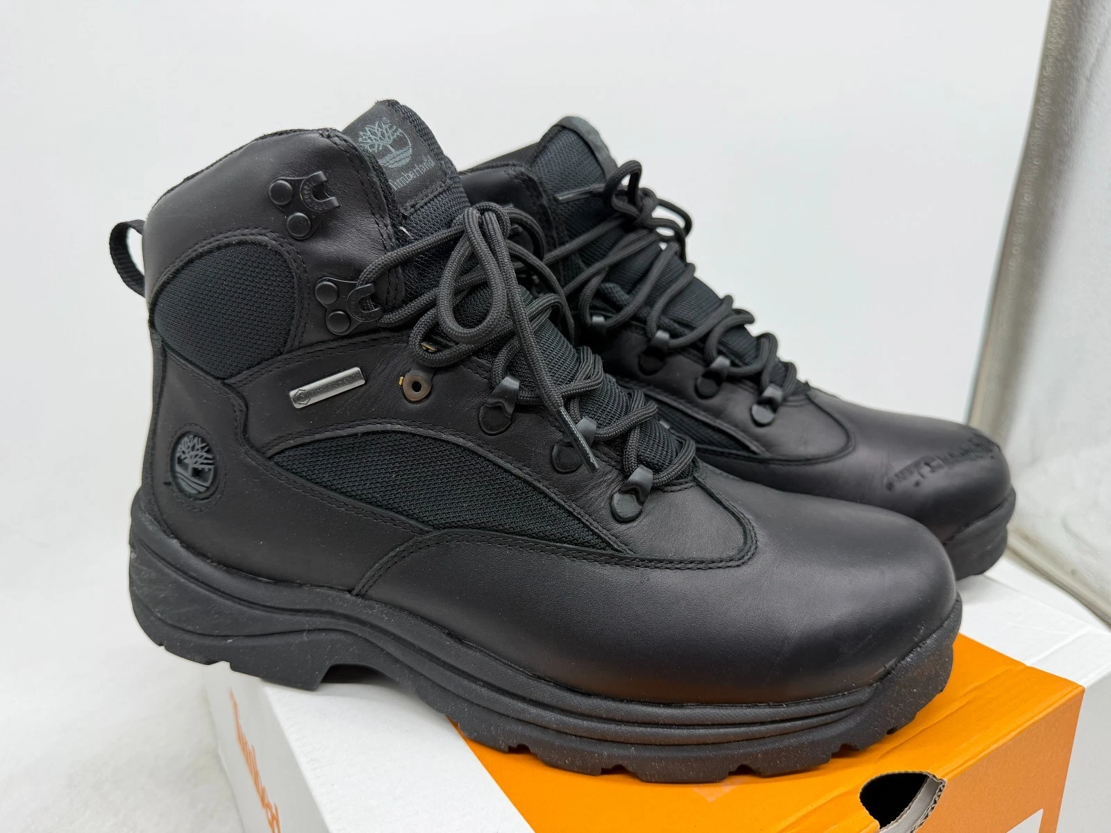 Timberland Chocorua Waterproof Mid Hiking Boots Men's Black Outdoor - 10 WIDE