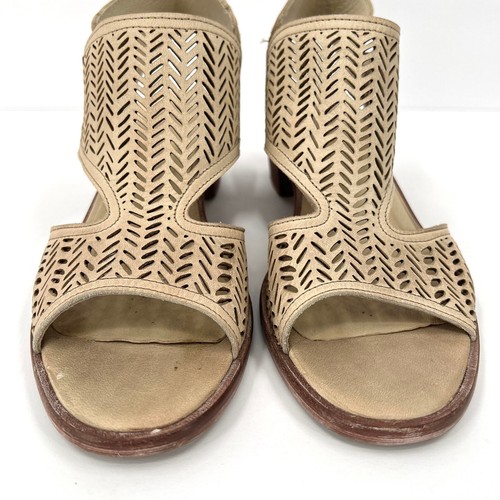 FREE PEOPLE BASKE Perforate Leather Sandals Women 38 Tan Block Heel Shoe Comfort - Picture 2 of 11