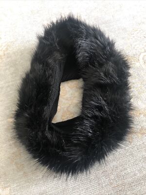 NWT Armani Exchange Blkack Faux Fur Snood/ Infinity Scarf/collar