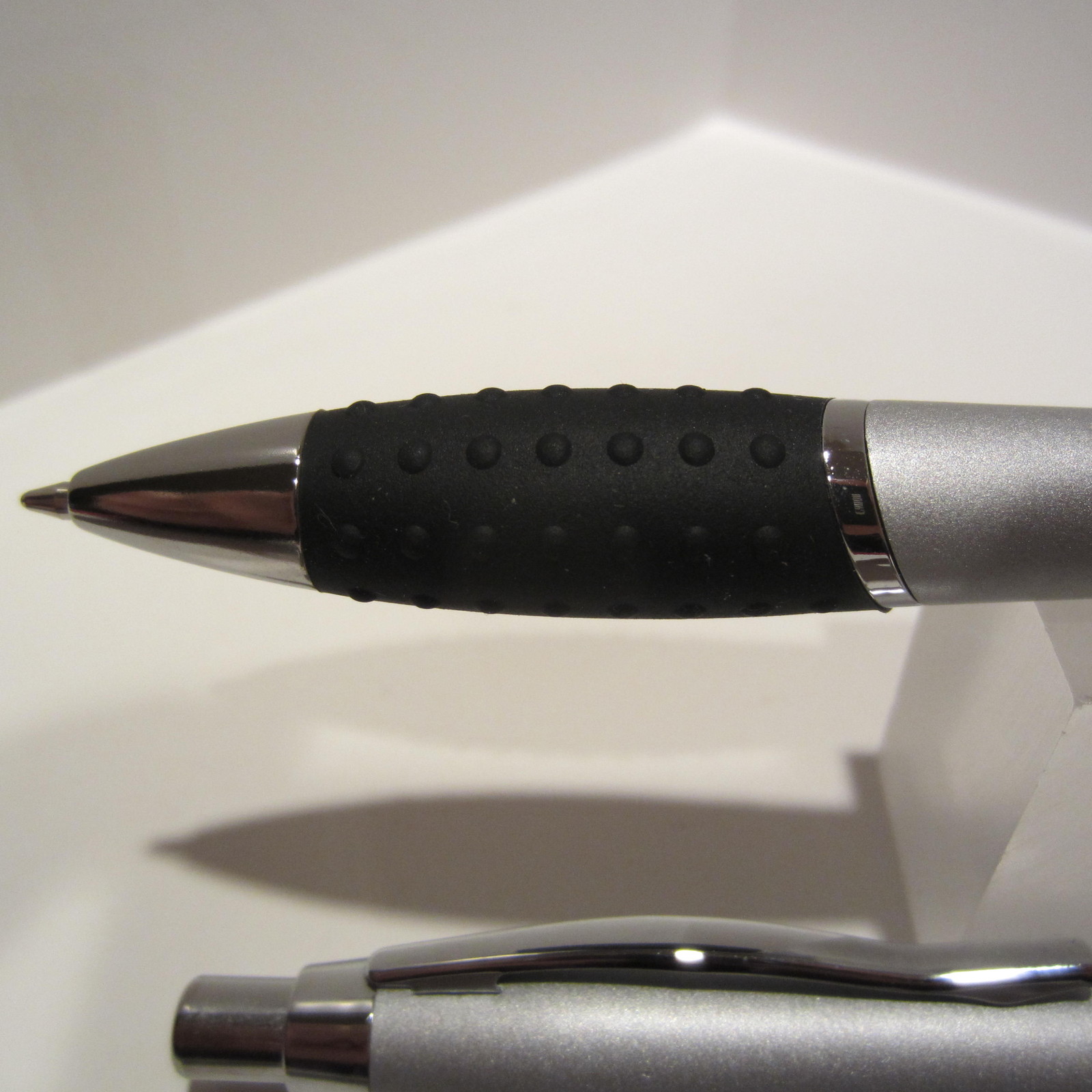 LOT OF 20 TERZETTI BUMP Silver Click Ballpoint Pen-Large Metal /Rubberized grip