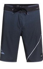 NWT Quiksilver Men's Standard Highline New Wave 20 Swim Trunk, Blue Night Sz 28