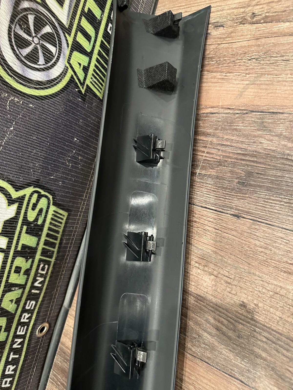 2018 AUDI R8 SPYDER LOWER LEFT SILL SCUFF PLATE LINING 4S1 867 271 A 4S1867271