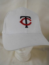 Minnesota Twins White Adjustable Cap SGA 2009 Dairy Queen NEW