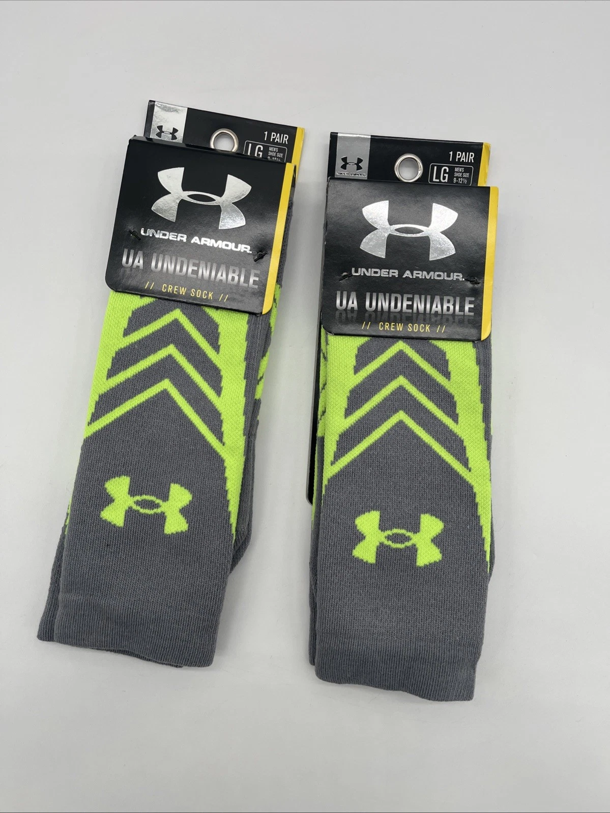 Under Armour UA Undeniable Crew Socks Mens Size L 9-12.5 Green/Black 2 Pack