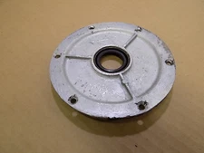 Norton Triumph BSA British TWIN / ORIGINAL OEM TRANSMISSION OUTPUT SHAFT COVER