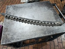 VW Polo 9N 9N1 9N3 Halter Führung Stoßstange hinten Mitte 6Q6807863 Original