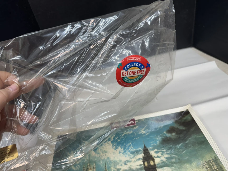 The Houses Of Parliament 1000 Piece Jigsaw Puzzle From Waddingtons - Image 2 of 4