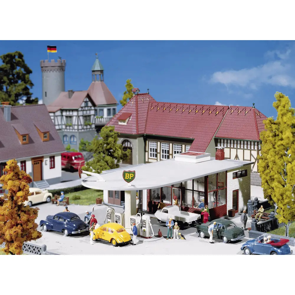 Faller 130347 H0 BP-Tankstelle