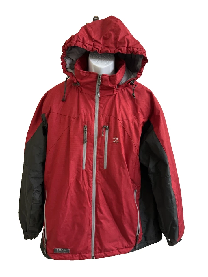 Chaqueta Izod PerformX Roja/Negro Con Capucha Bolsillos con Cremallera Forrada Aislada Talla Grande Foto 2 de 4