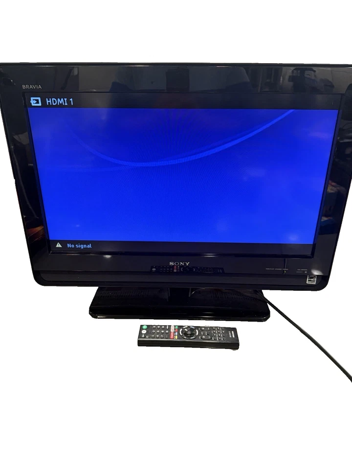 Sony Bravia KDL-26M4000 26 inch LCD TV Flat Screen Television HDMI with Remote - Image 3 of 4