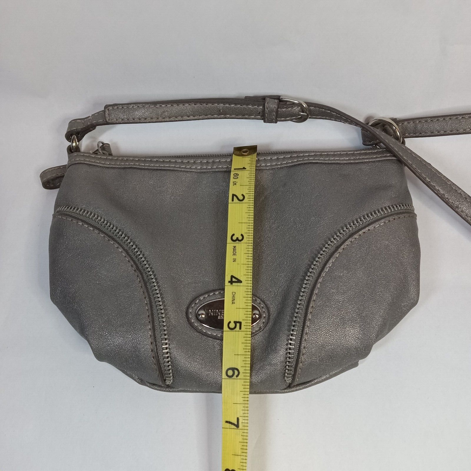 NIne West Small Silver Grey Crossbody Purse/Bag Faux Leather 22" Drop 9