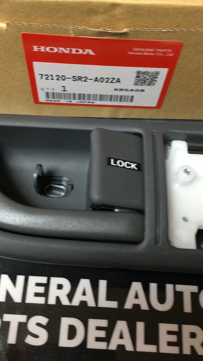 1993-1995 Honda CRX Del Sol EG Inside Door Handle Right EG