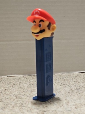 Nintendo Super Mario Brothers Mario PEZ DISPENSER ONLY no Candy Used Good
