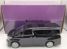 Kyosho Toyota Vellfire 1/18
