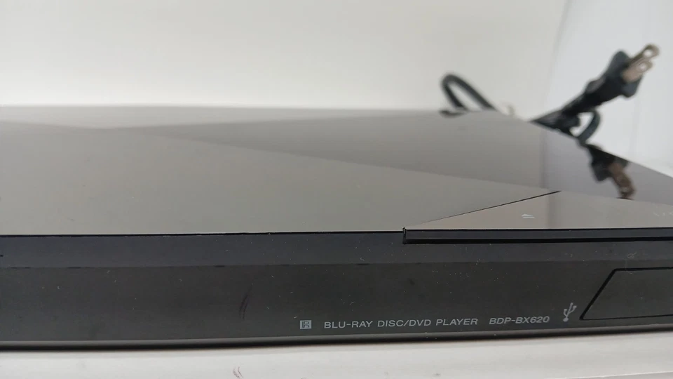 Reproductor de transmisión de video Sony BDP-BX620 Ethernet WiFi 4K3D BluRay DVD CD SACD usado Foto 4 de 4