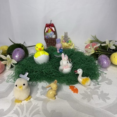 Vintage Spring Easter Grass, Figurines Decor Picks Crafting Lot Bunnies, Chicks