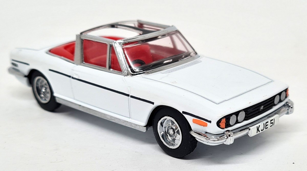 Dinky 1/43 - Triumph Stag 1969 White Open DY-28 Diecast Scale Model Car