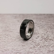 Oura Ring Gen 4 Smart Ring Black Size 11 JZ90-54144-11 BROKEN