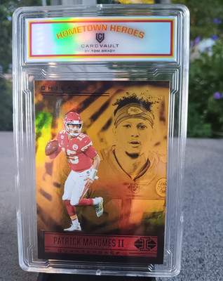 Panini 2021 Illusions Hometown Heroes Patrick Mahomes II #24 Chiefs Card Vault
