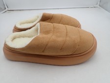 SHIBEVER Fuzzy Slippers Women Slip On Closed Toe Chestnut Size 8.5-9.5