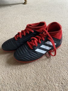 boys predator trainers